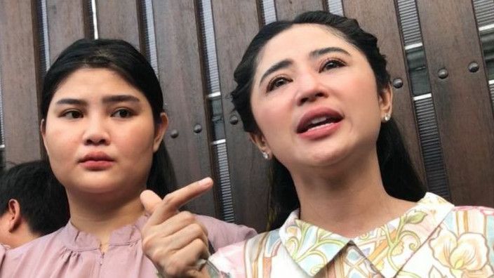 Polisi Pastikan Tak Ada Kericuhan Saat Mediasi Dewi Persik dan Ketua RT: Cuma Ramai yang Nonton