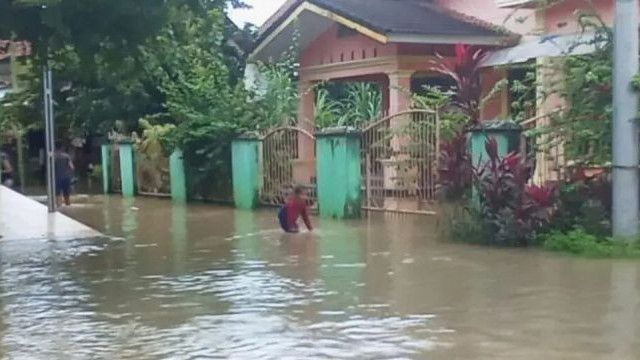 Awas Jamur dan Bakteri Mengintai, Pakar Tidak Sarankan Pakai Kasur yang Sudah Terendam Banjir