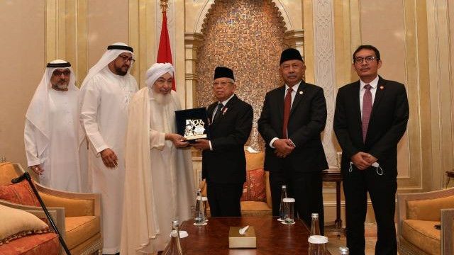 Jokowi Terima Anugerah Perdamaian dari ADFP, Dianggap Jadi Panutan Perkuat Perdamaian Dunia