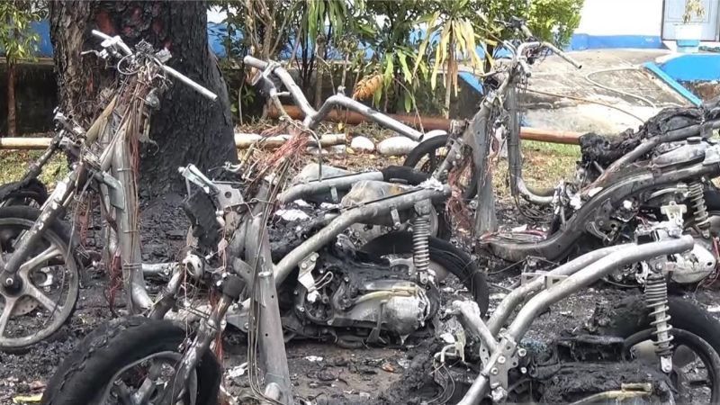 Aneh, Enam Motor yang Diparkir di Sekolah SLB Makassar Tiba-Tiba Terbakar, Polisi Menyelidik