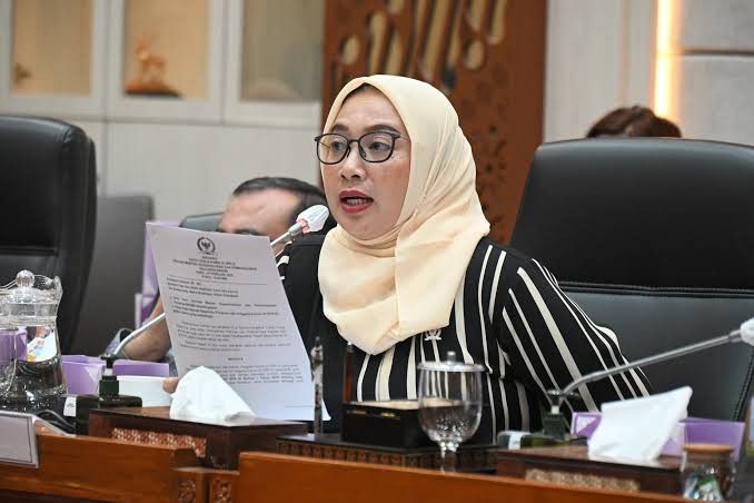 Komisi IX DPR Desak Cabut Gelar 