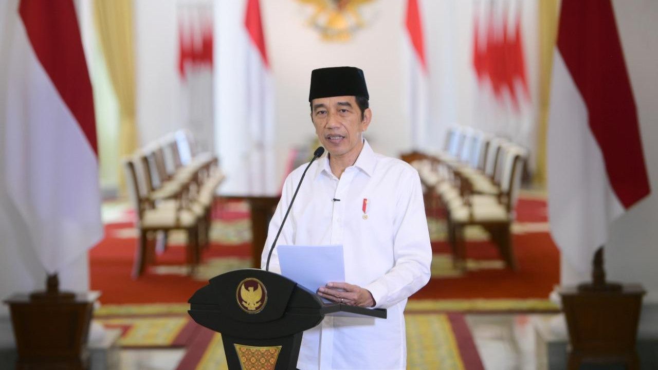 Pernah Marah PSBB Tak Efektif, Kini Jokowi Ciptakan Kerumunan di NTT