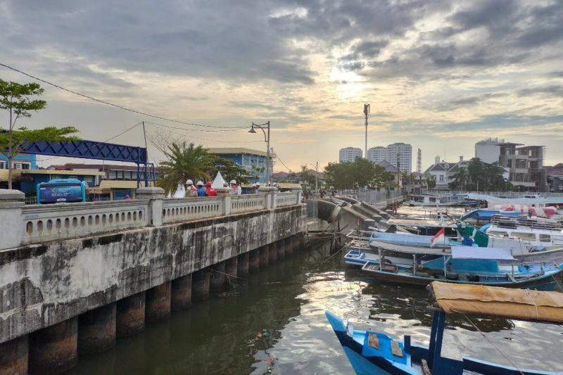 PU Atasi Penurunan Tanah Jakarta dengan Pemulihan Pesisir, Akan Efektif?