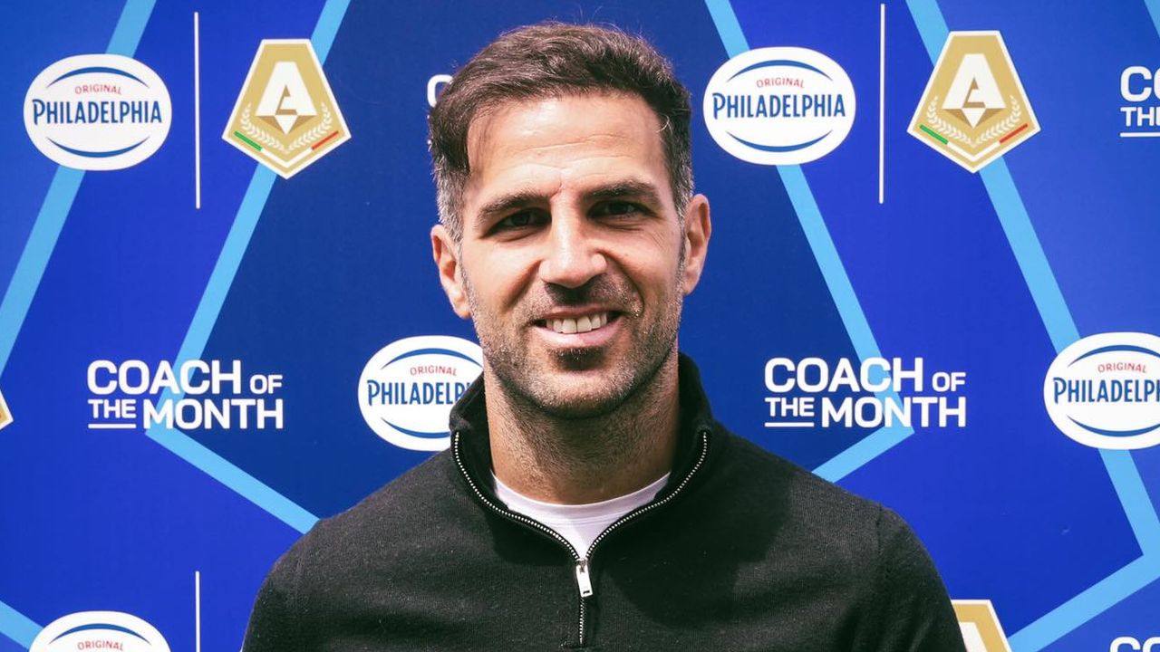 Masih Betah di Como, Fabregas Tepis Ajakan Jadi Pelatih Leverkusen