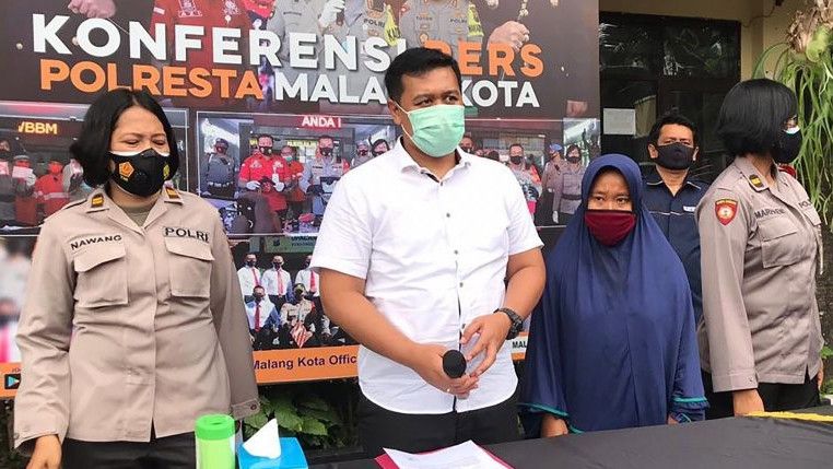 Kesal, Anak Pukul Ibu Kandungnya Berujung Ditangkap Polisi