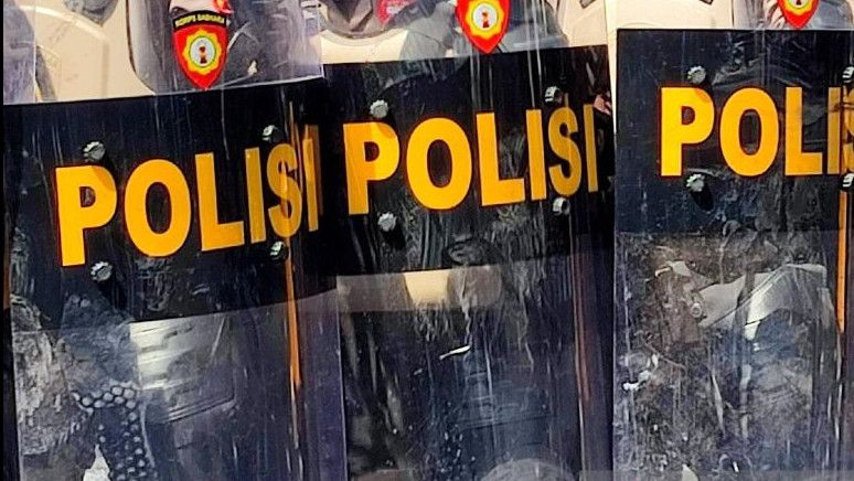 Detik-detik Dua Pemuda Tebas Anggota Polisi di Makassar