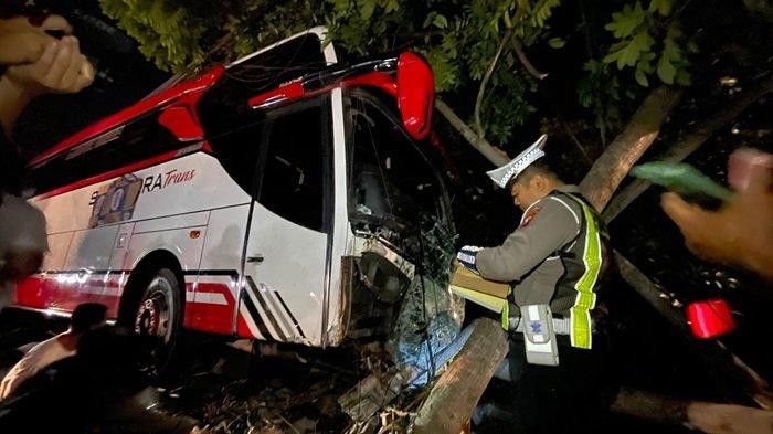 Kronologi Kecelakaan Maut Bus Pariwisata Tabrak 16 Kendaraan di Batu hingga 4 Orang Tewas