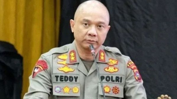 Jaksa Minta Hakim Tolak Seluruh Eksepsi Teddy Minahasa, Dianggap Tak Mendasar