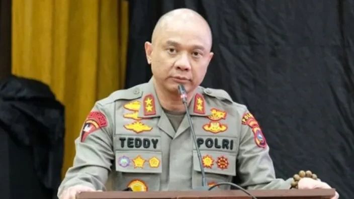 Jaksa: Anak Buah Teddy Minahasa Beli Tawas 5 Kg di E-Commerce untuk Ditukar Sabu