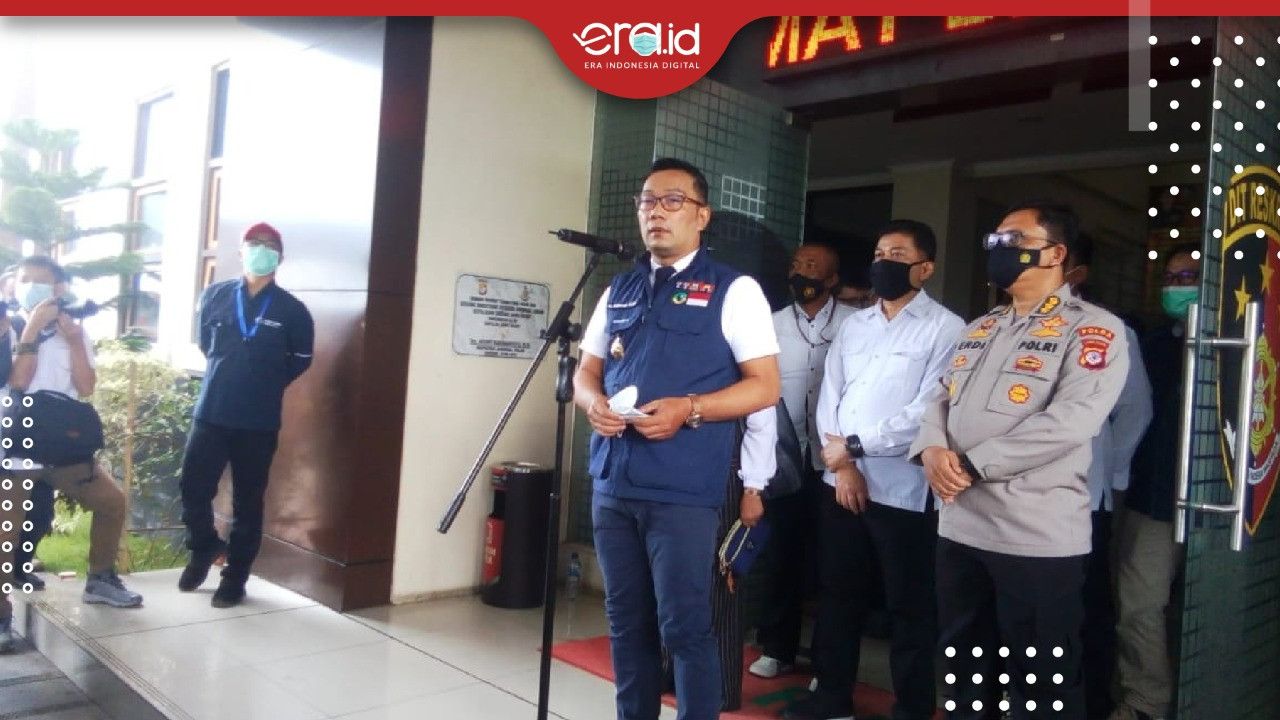 'Serangan' Ridwan Kamil ke Mahfud MD Soal Kerumunan Rizieq Shihab