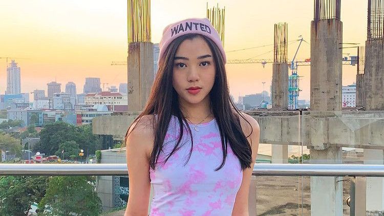 Profil Gabriella Ekaputri, Sahabat Hanggini yang Cium Mesra Junior Roberts