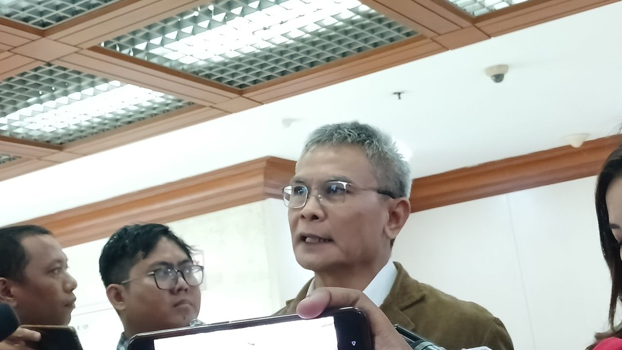 Lolos Seleksi Capim KPK, Johan Budi Bakal Mundur dari DPR dan PDIP