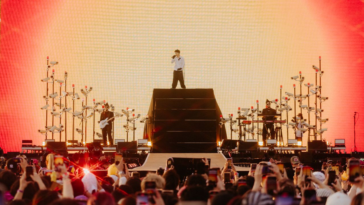 Rich Brian Pilih Indonesia Jadi Negara Pembuka Tur Where Is My Head?