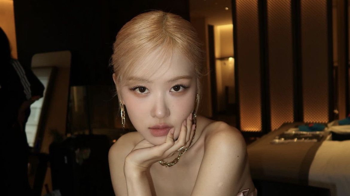 Resmi Gabung THEBLACKLABEL, Rosé BLACKPINK Tulis Pesan Manis untuk Penggemar