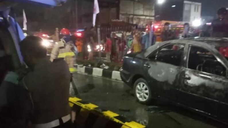 Kronologi Sedan Camry AKP Novandi Arya Anak Gubernur Kaltara Terbakar di Pasar Senen