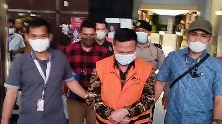 KPK Tahan Mantan Kepala BPN Riau M Syahrir Kasus Suap