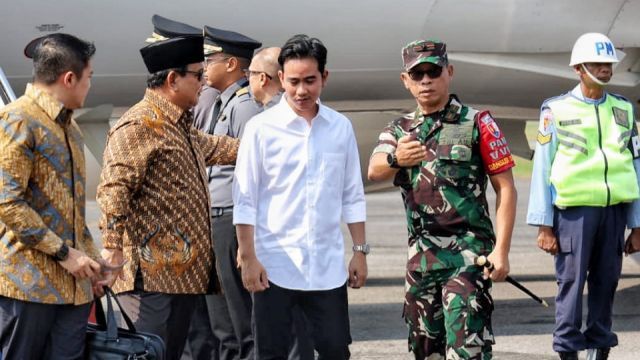 Gibran Tampil Beda Saat Gelar Pertemuan Rahasia dengan Jokowi dan Prabowo Hari Ini