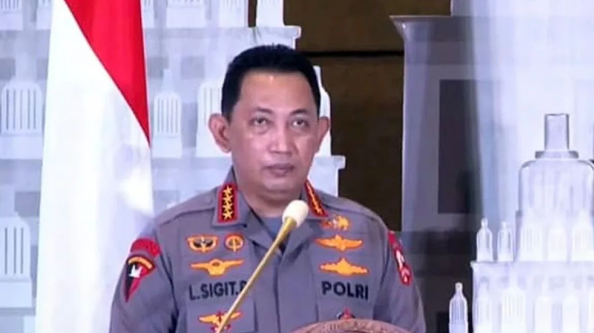Kapolri Mutasi 1.255 Perwira, 10 Kapolda Diganti