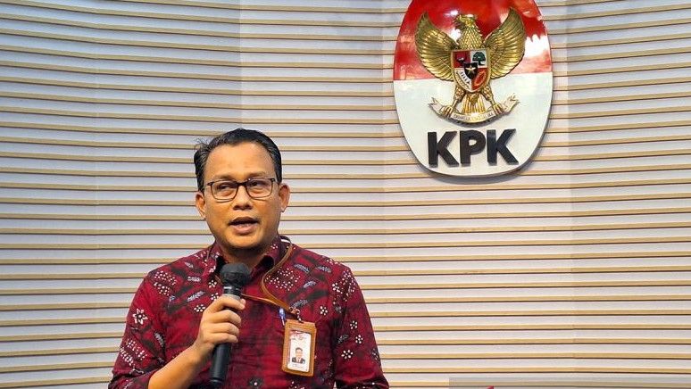 Geledah Tujuh Lokasi Terkait Dugaan Korupsi di PT Taspen, KPK Temukan Uang