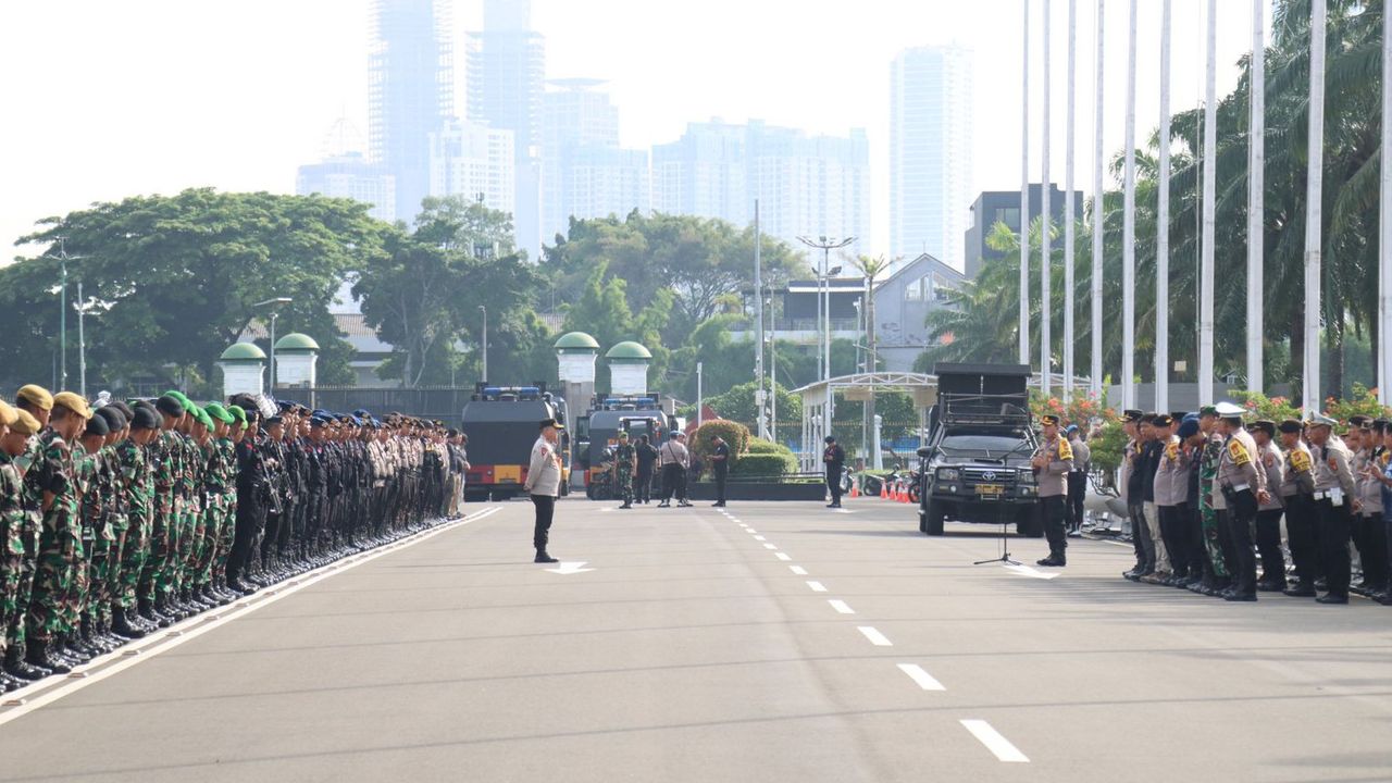 2.590 Personel Gabungan Dikerahkan untuk Amankan Demo di Gedung DPR Hari Ini