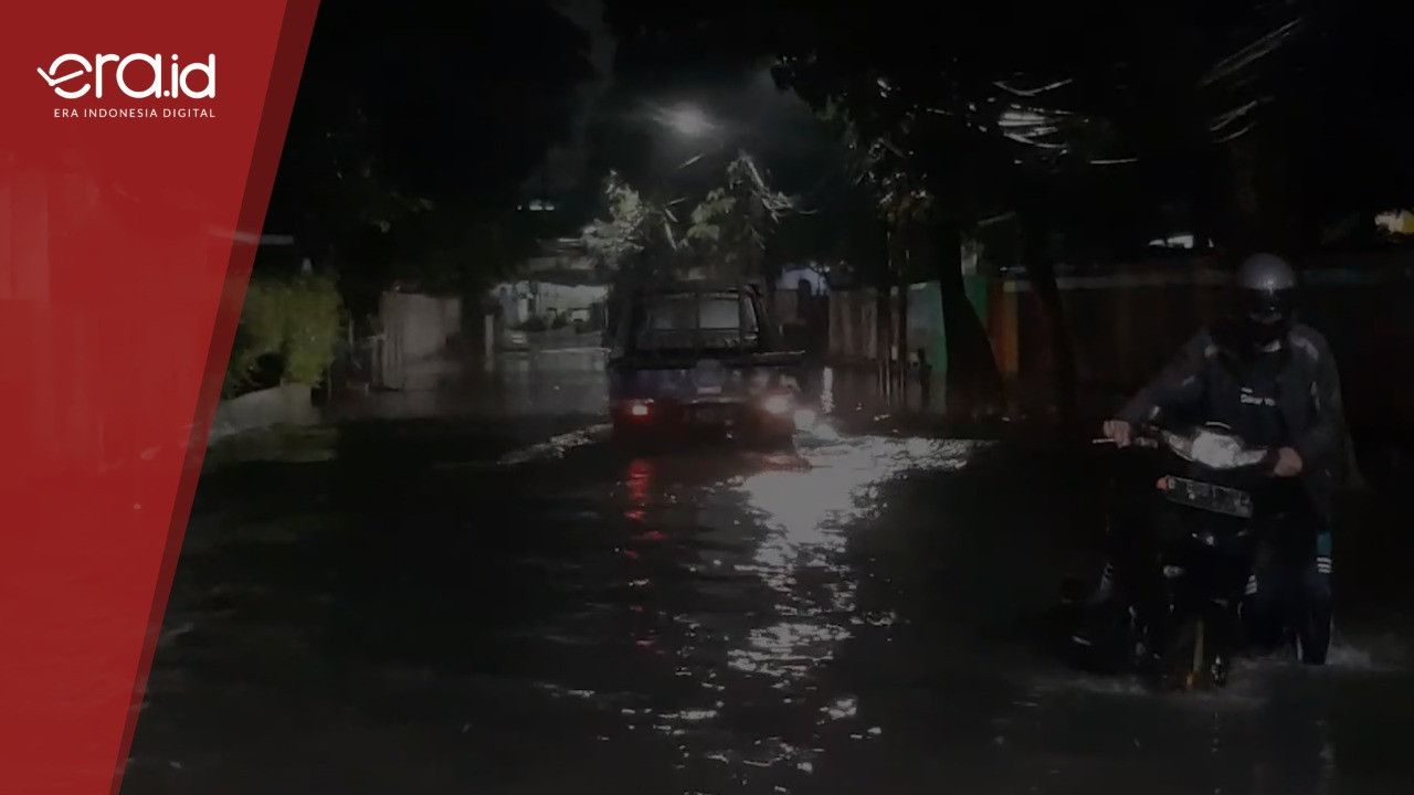 Akibat Hujan Deras,  Sejumlah Jalan Bujana Tirta dan Gading Raya Tergenang Air 50 cm