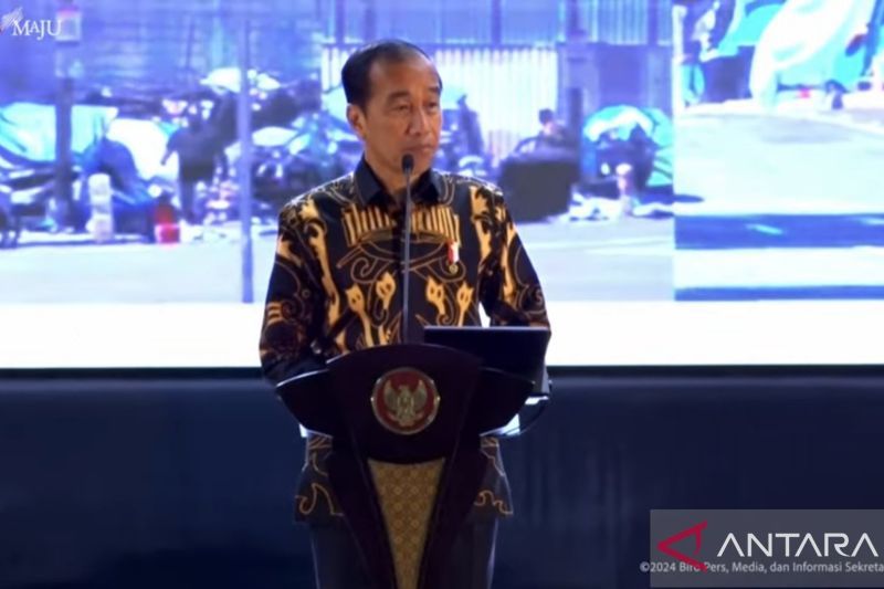 Jokowi Kenalkan ART Jadi Solusi Macet: Tak Pakai Rel, Bisa Satu Sampai Tiga Gerbong