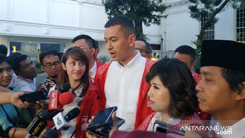 Rian Ernest Tambah Daftar Kader yang 'Balik Kanan' dari PSI, Giring Singgung Rumah Politik Baru