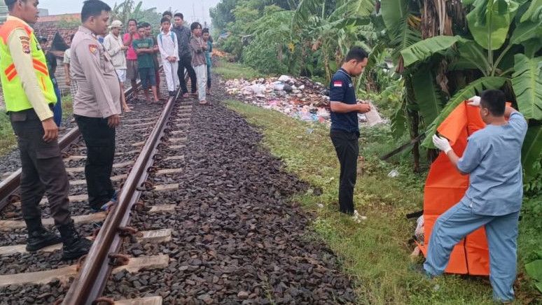 Mayat Wanita Tanpa Identitas Ditabrak Kereta Api di Kota Serang
