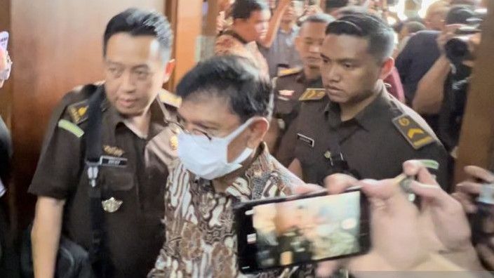 Johnny G. Plate Diduga Terima Rp17,8 miliar dari Proyek BTS di Antaranya Berbentuk Fasilitas Golf dan Hotel