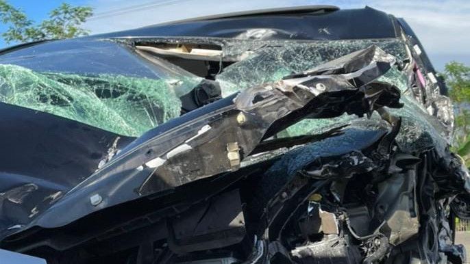 Ketum MUI Kecelakaan Parah di Tol Salatiga, Mobilnya Rusak, Badannya Memar dan Lecet