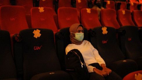 Bioskop di Jakarta Boleh Diisi Separuh, Asal..