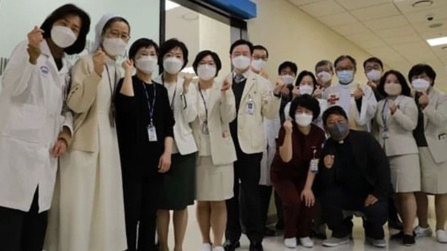 Ribuan Dokter di Korea Selatan Kompak Mogok Kerja, Wacana Penambahan Kuota Mahasiswa Baru Batal?