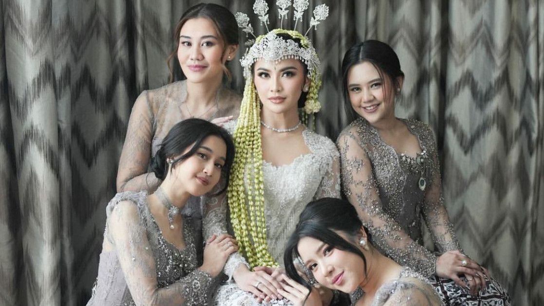 Mahalini Pasang Badan, Begini Tanggapan Aaliyah Massaid Usai Banjir Cibiran Jadi Bridesmaid