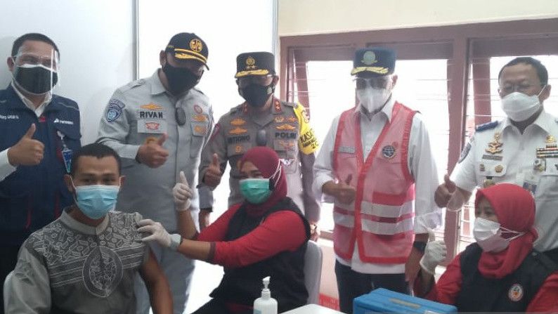 Menhub Alokasikan 25 Ribu Dosis Vaksin untuk Solo Raya