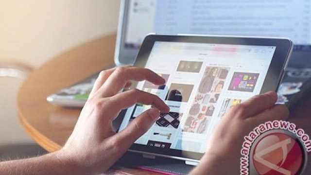 Staf Ahli Menkominfo Soal Dampak Percepatan Digital: Semua Orang Bisa Jadi Politisi, Wartawan Hingga Provokator