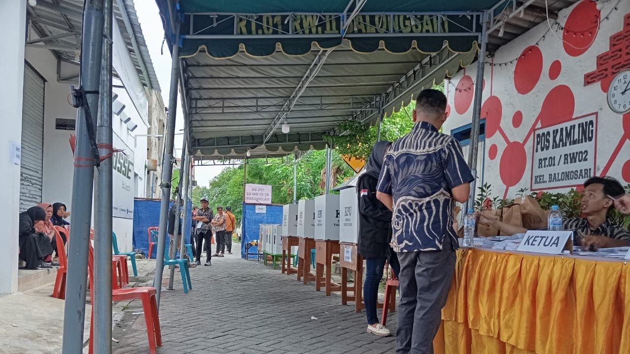 Kotak Suara di Sejumlah TPS Surabaya Tertukar, Bawaslu Ajukan Pemungutan Suara Ulang Paling Lambat 10 Hari