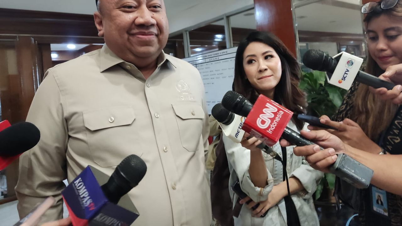 Belum Dapat Bocoran, Komisi X DPR Harap Pengganti Satryo Tak Bermasalah di Kemendiktisaintek