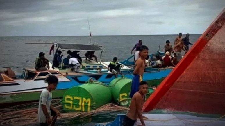 Kapal Penangkap Ikan Terbalik, Tim SAR Cari 22 Kru yang Tenggelam di Kepulauan Selayar Sulsel