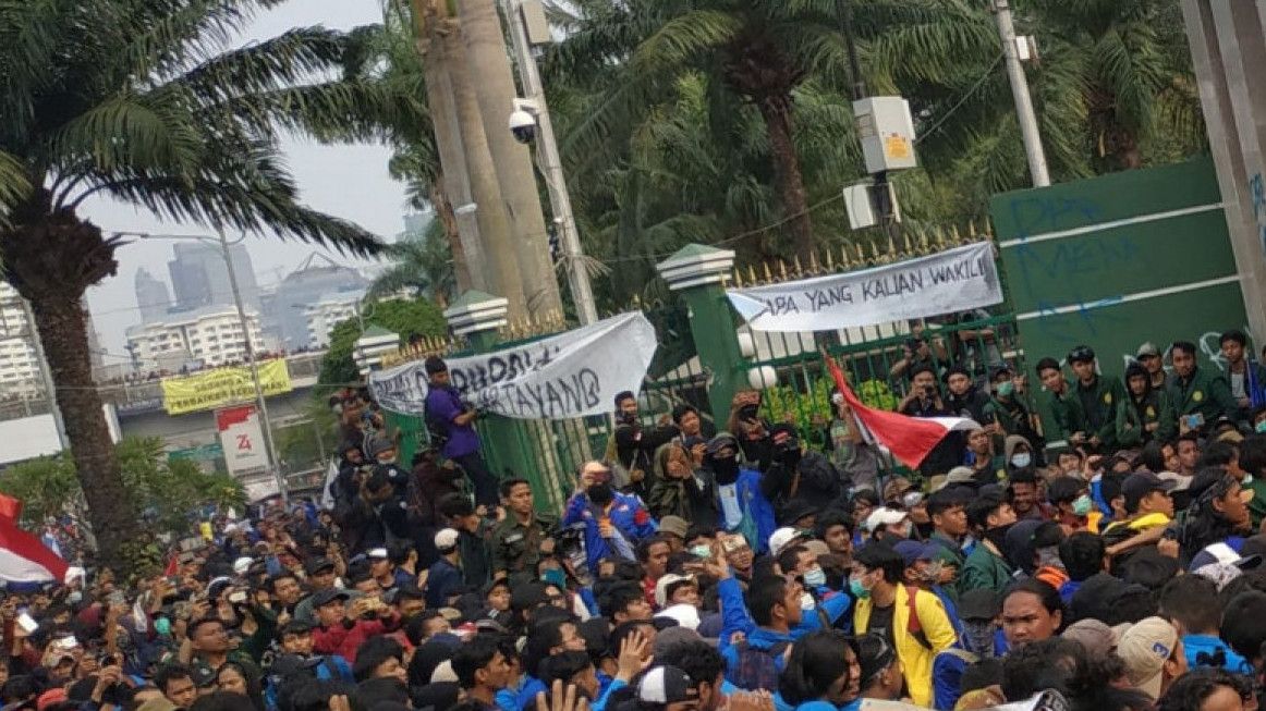 1.240 Orang Ditangkap Kasus Kericuhan di Jakarta: 22 Positif Narkoba, 10 Jadi Tersangka Rusuh