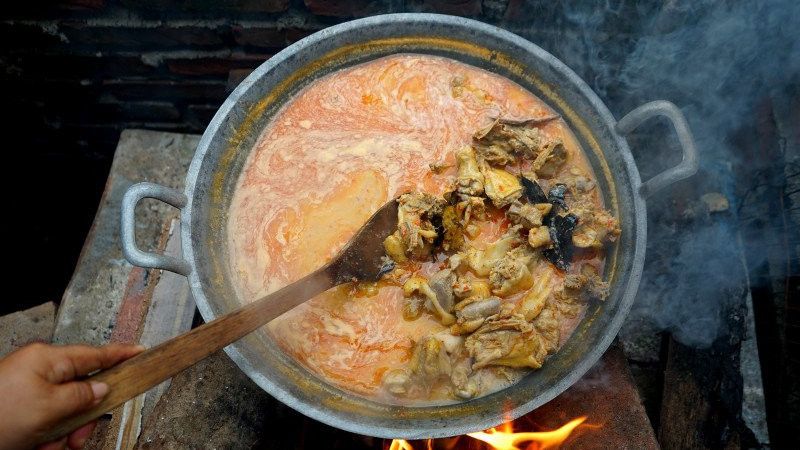 Siapkan Buah dan Sayur Saat Lebaran, Jangan Makan Makanan Bersantan Melulu karena Membahayakan