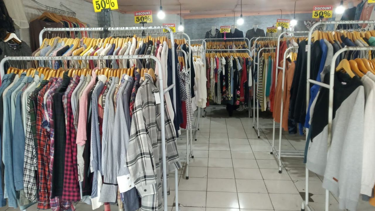 Baju Thrifting Dilarang Diperdagangkan, Ridwan Kamil: Saya Dukung, Produksi Lokal Harus Jadi Tuan Rumah