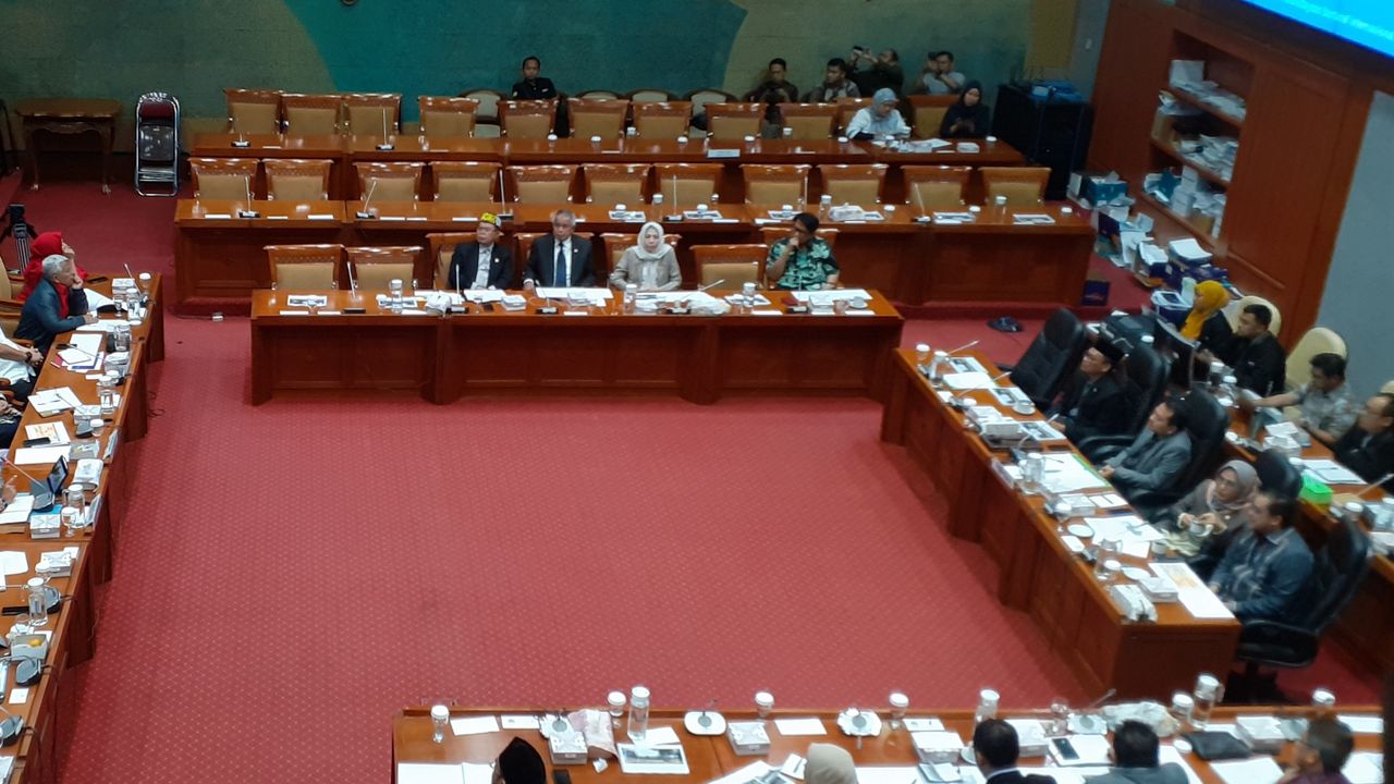 Mendagri Ratas di Istana, DPR Batal Rapat Tentukan Tanggal Pencoblosan Pemilu 2024