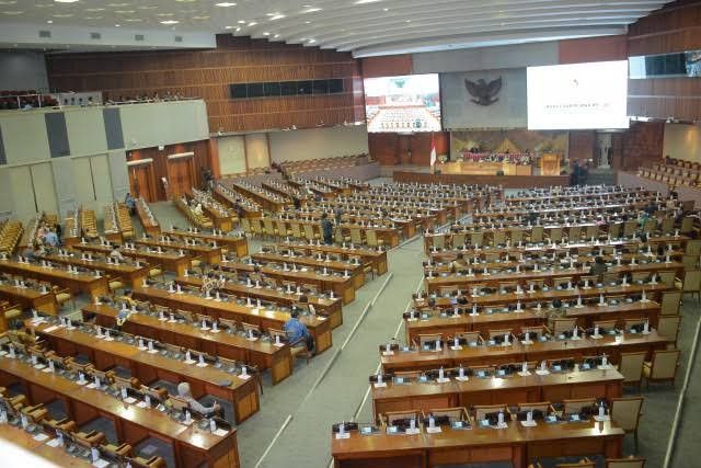 PPATK Ungkap 1000 Legislator Main Judi Online, Total Deposit Rp25 Miliar