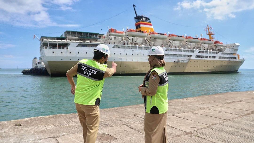 Kapal Isolasi Apung Makassar Dihentikan, Lurah Tak Lagi Jadi Bulan-bulanan