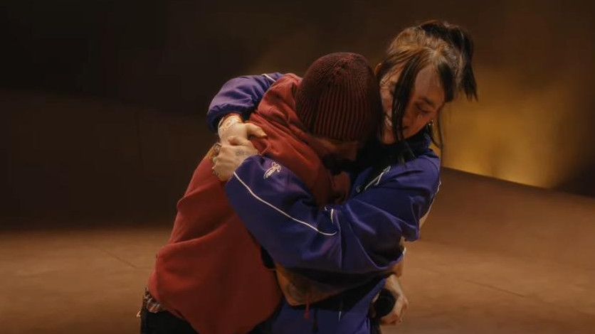 Momen Billie Eilish Hilang Kendali di Coachella, Jadi One Less Lonely Girl Justin Bieber