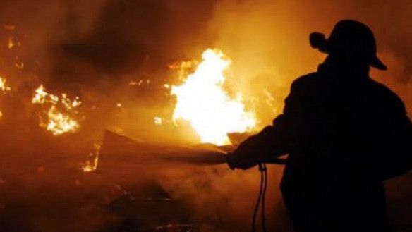 Kebakaran Rumah Makan di Bekasi Gara-gara Tabung Gas Bocor, 4 Orang Luka Bakar