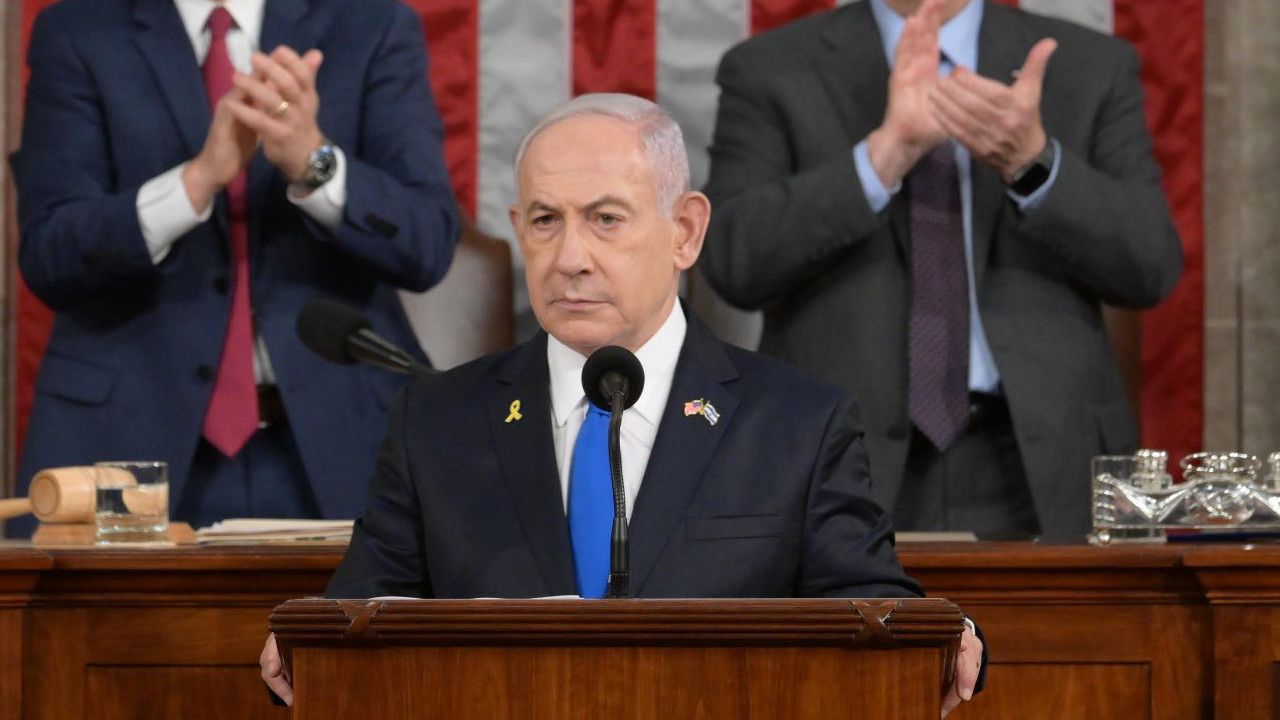 Khawatir Serangan Iran, Netanyahu Minta Warga Israel Bersabar