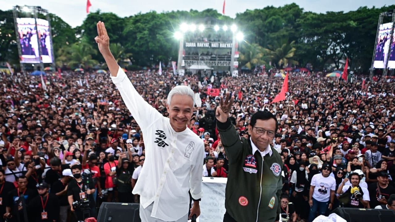 Ganjar-Mahfud Akhiri Kampanye di Solo dan Semarang, Jadi Tanda Berakhirnya Era Jokowi