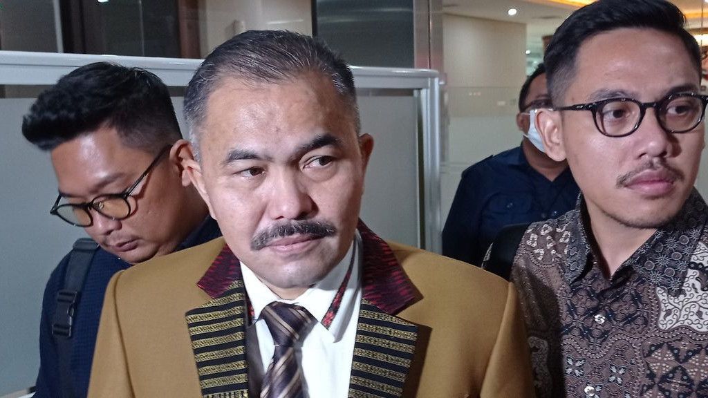 Pengacara Deolipa Yumara dan Kuasa Hukum Brigadir J Kamaruddin Simanjuntak Dilaporkan ke Bareskrim Atas Dugaan Hoaks