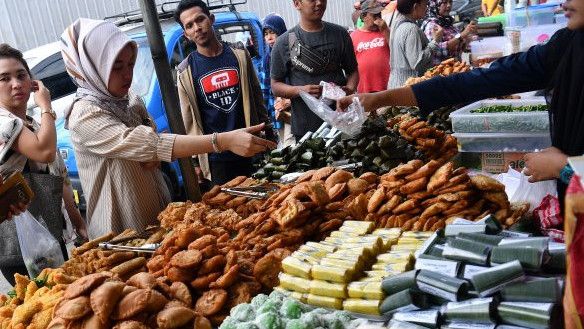 Selama Ramadan, Wali Kota Makassar Imbau Pekerja Tempat Hiburan Malam Jualan Takjil